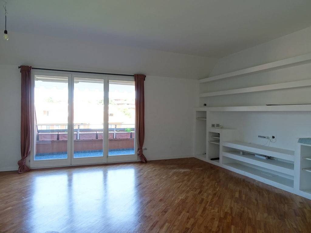 appartamento in affitto a Segrate