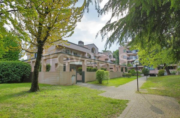 casa indipendente in affitto a Segrate in zona Milano 2