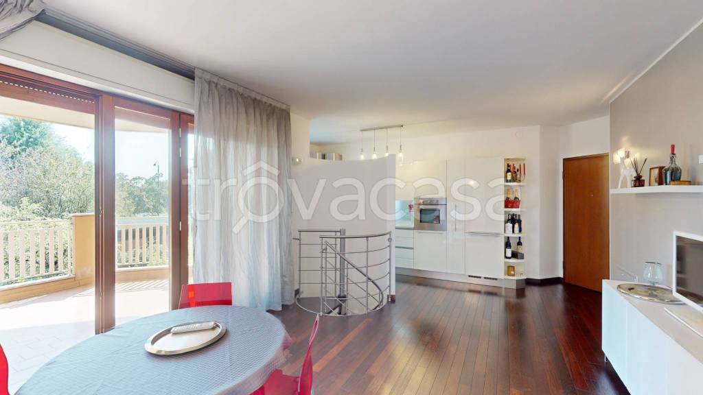 appartamento in affitto a Segrate