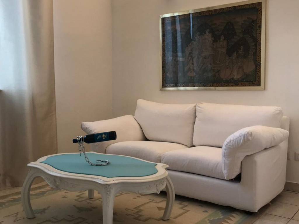 appartamento in affitto a Segrate in zona Redecesio