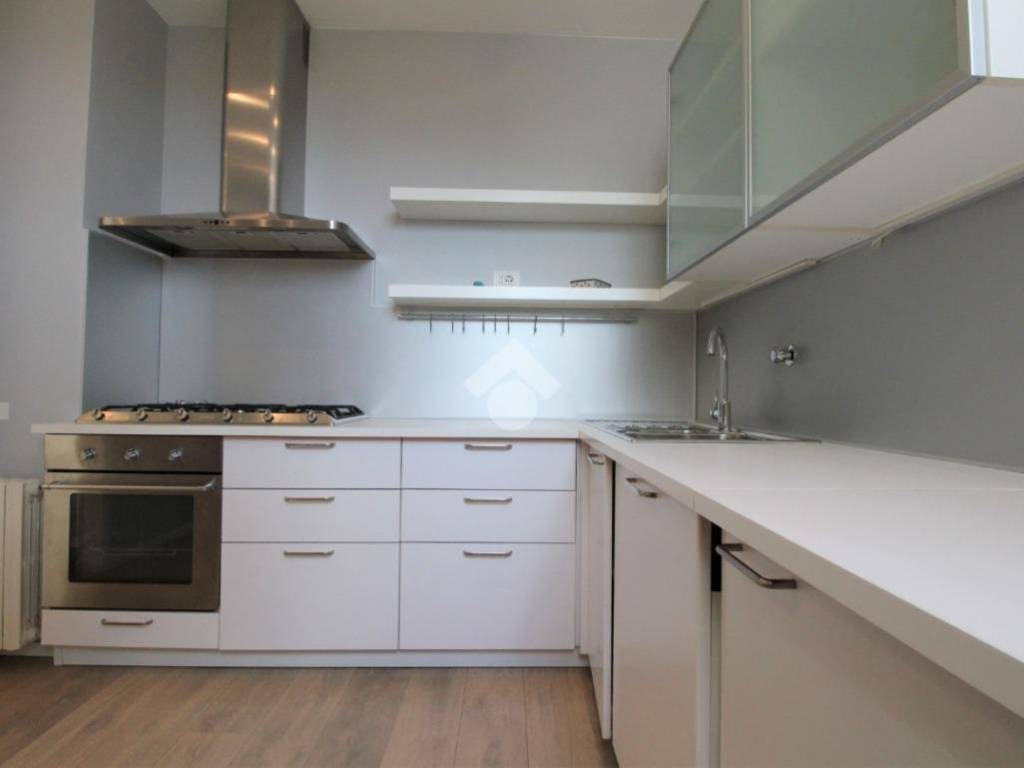 appartamento in affitto a Segrate in zona Novegro