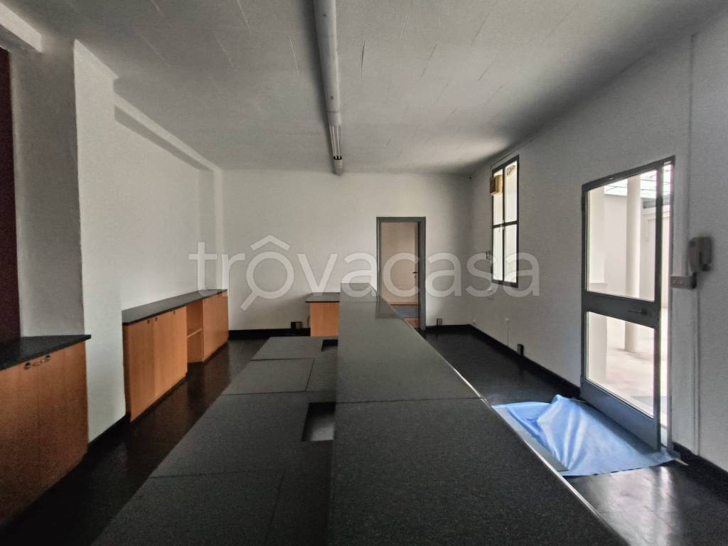 ufficio in affitto a Segrate