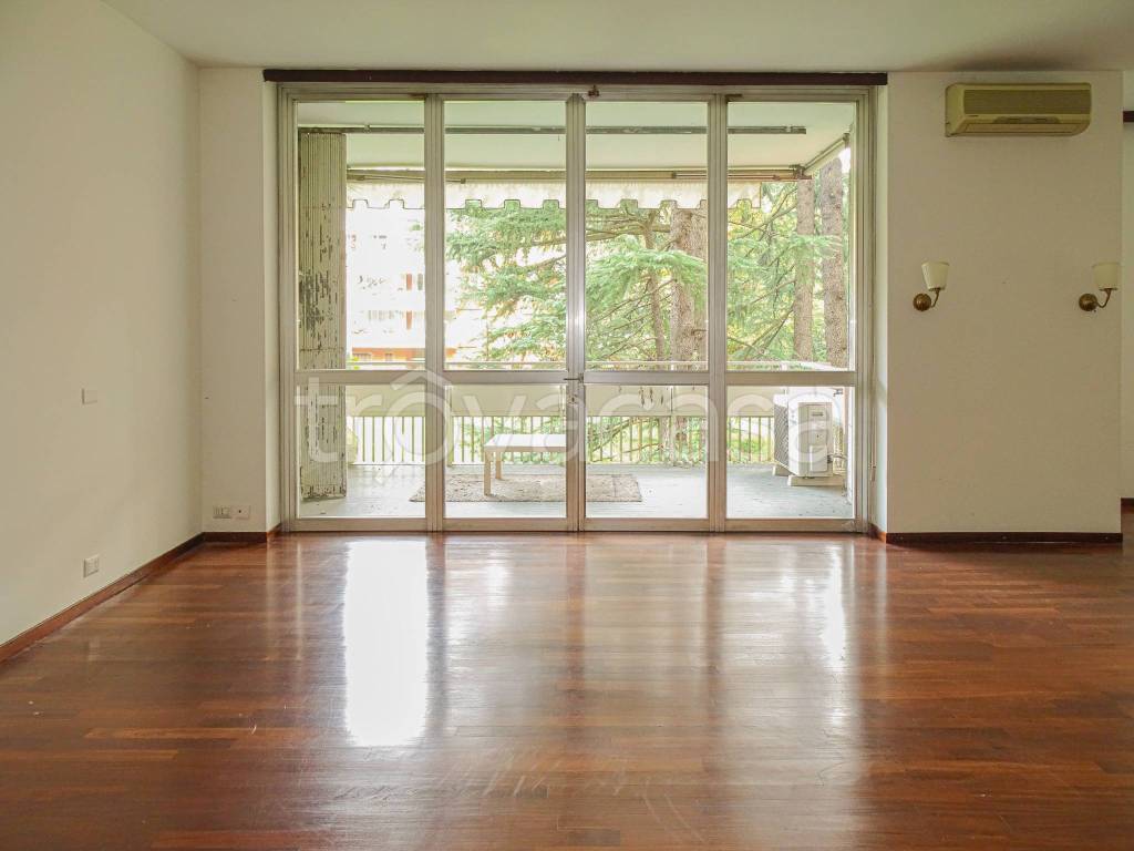 appartamento in affitto a Segrate