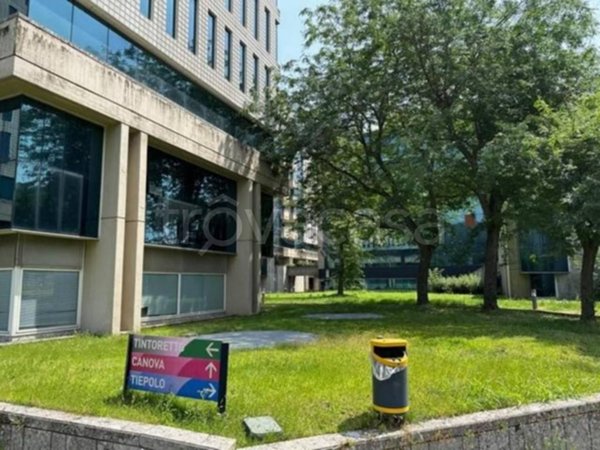 ufficio in affitto a Segrate