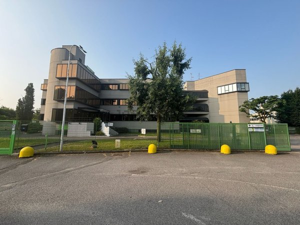 ufficio in affitto a Segrate