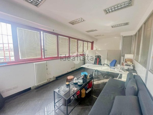 capannone in affitto a Segrate