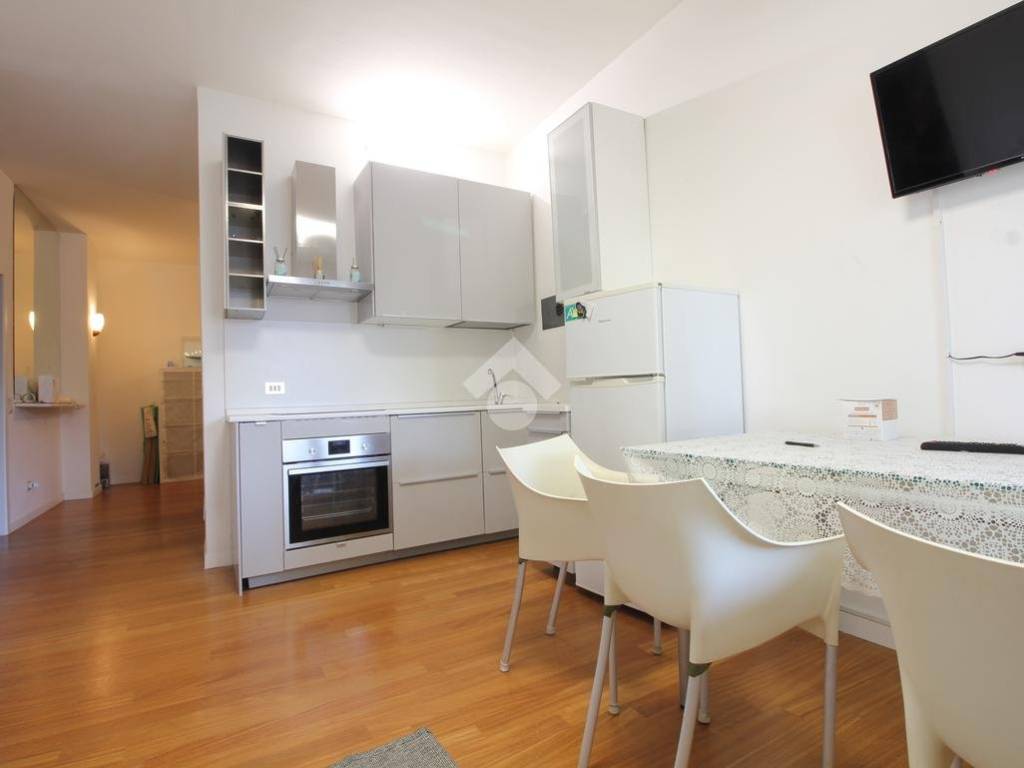 appartamento in affitto a Segrate in zona Novegro