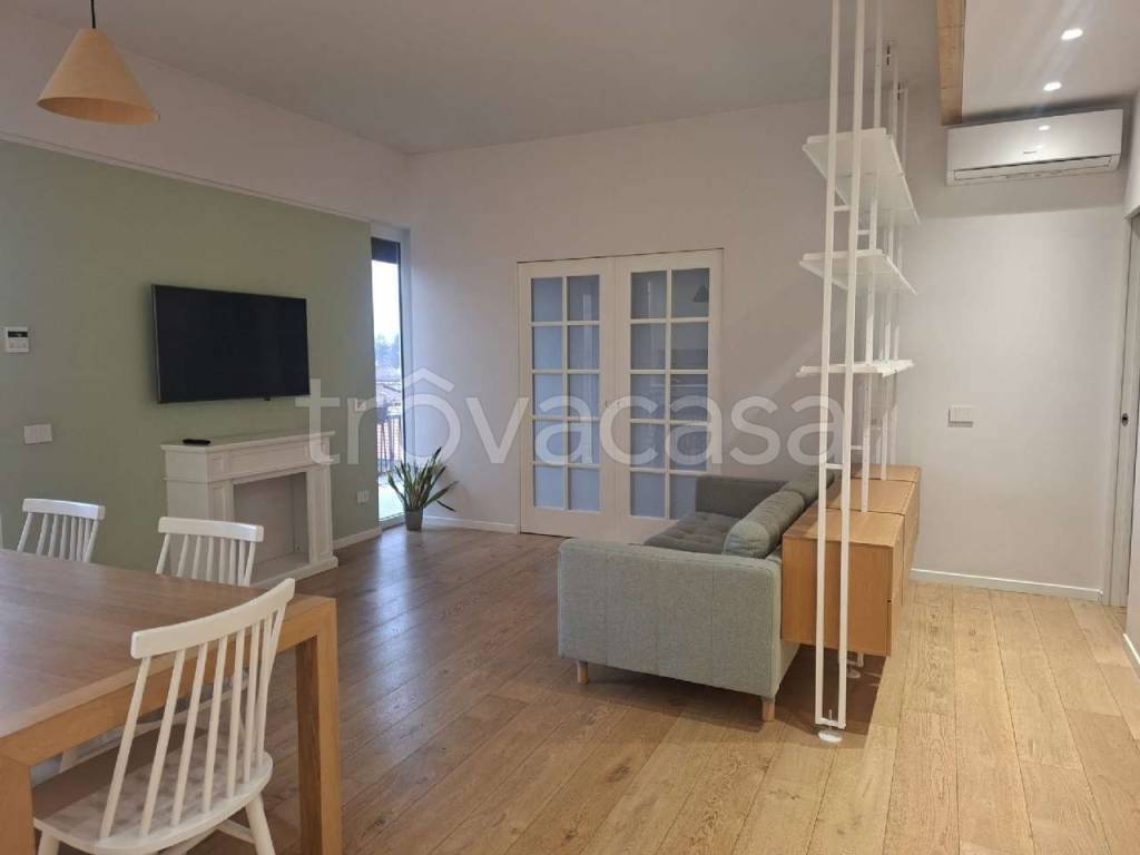 appartamento in affitto a Segrate