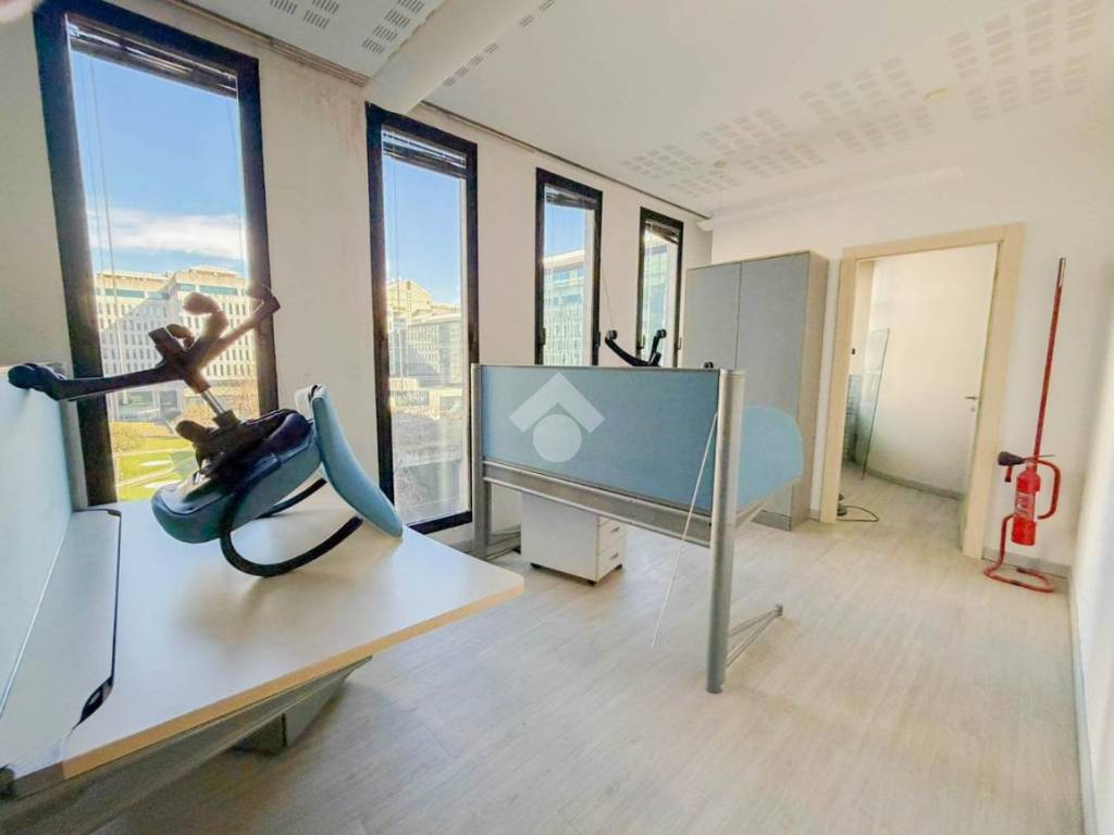 ufficio in affitto a Segrate