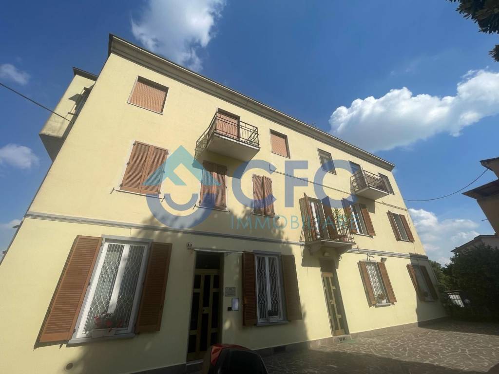 appartamento in affitto a Segrate in zona Redecesio