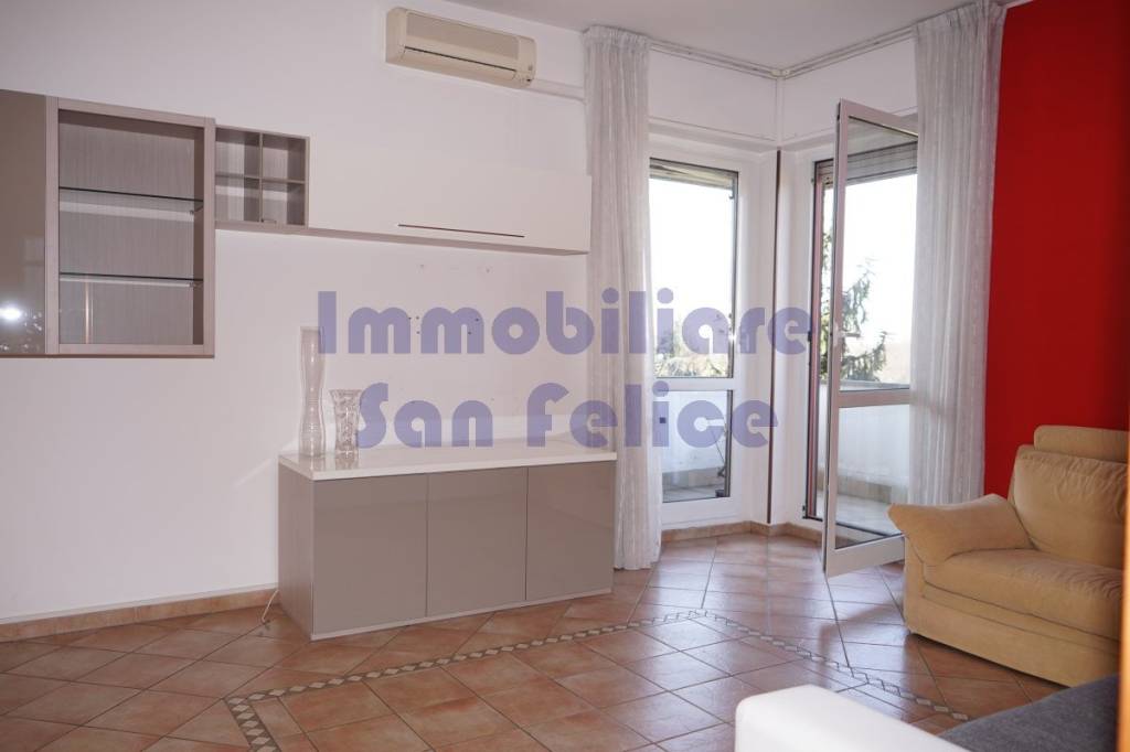 appartamento in affitto a Segrate in zona Milano San Felice
