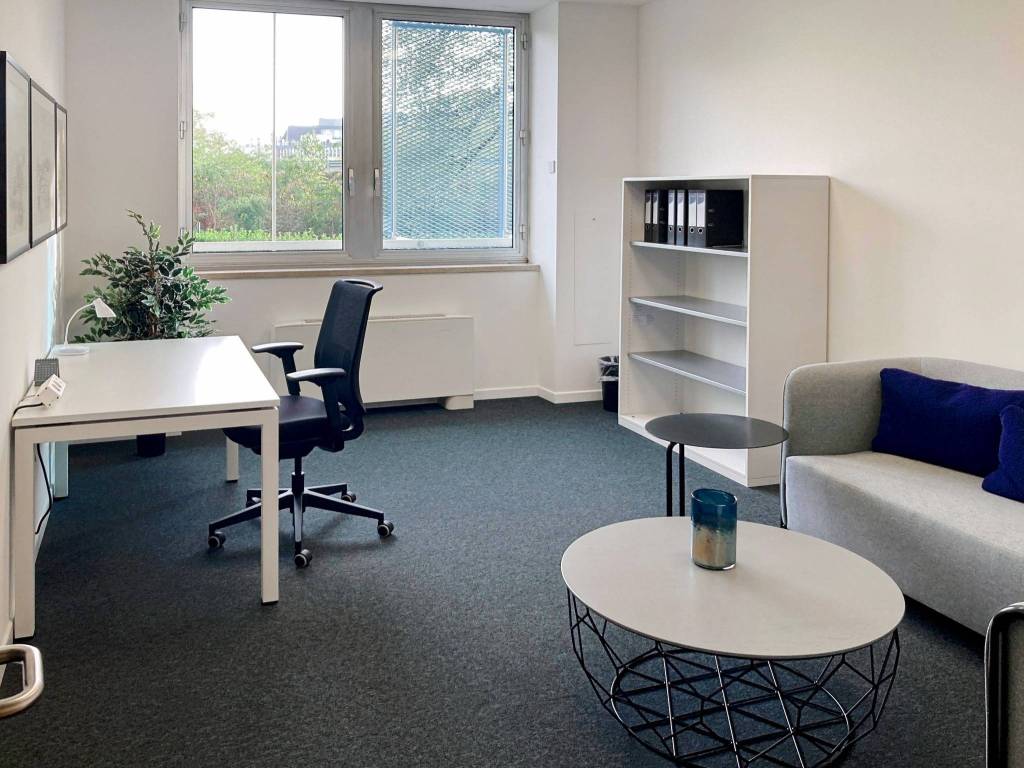 ufficio in affitto a Segrate in zona Novegro