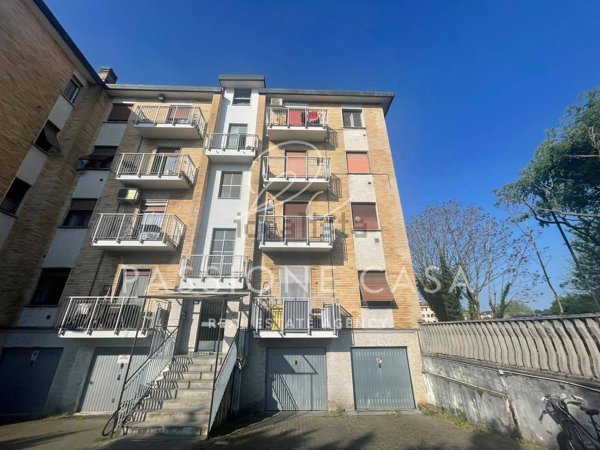 appartamento in affitto a Segrate in zona Rovagnasco