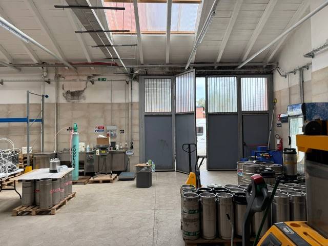 ufficio in affitto a Segrate in zona Novegro