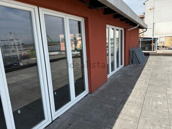 ufficio in affitto a Segrate in zona Novegro