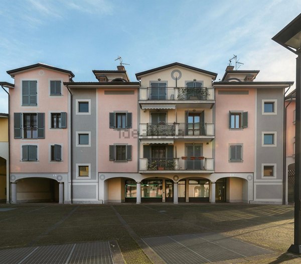 appartamento in affitto a Segrate in zona Rovagnasco