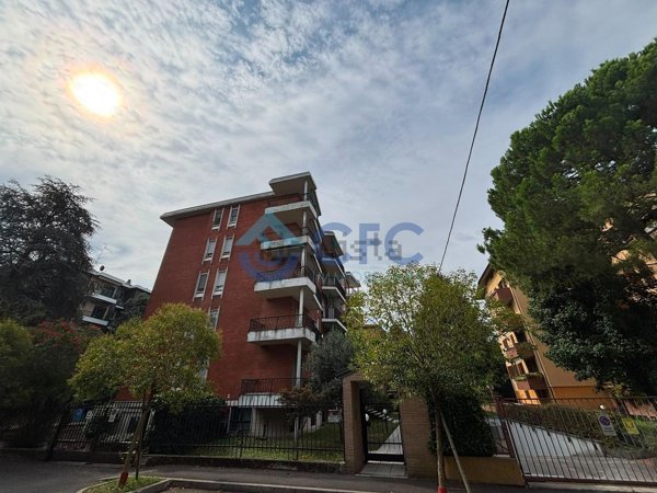 appartamento in affitto a Segrate in zona Rovagnasco