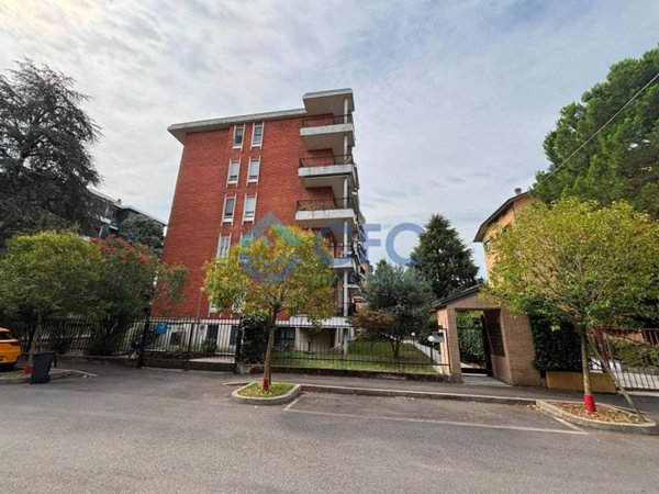 appartamento in affitto a Segrate in zona Rovagnasco