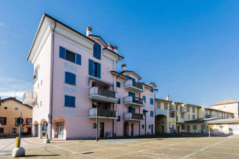 appartamento in affitto a Segrate in zona Rovagnasco