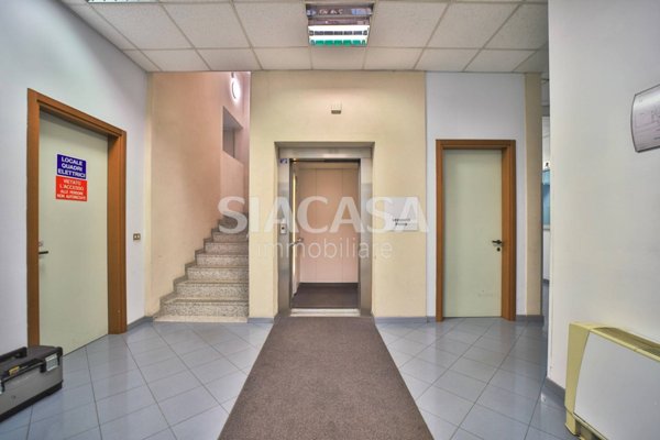 ufficio in affitto a Segrate in zona Rovagnasco