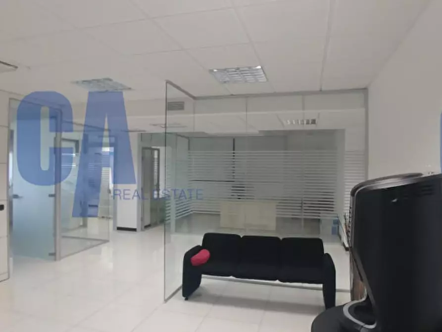 ufficio in affitto a Segrate in zona Rovagnasco
