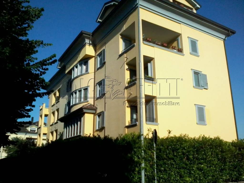 appartamento in affitto a Senago