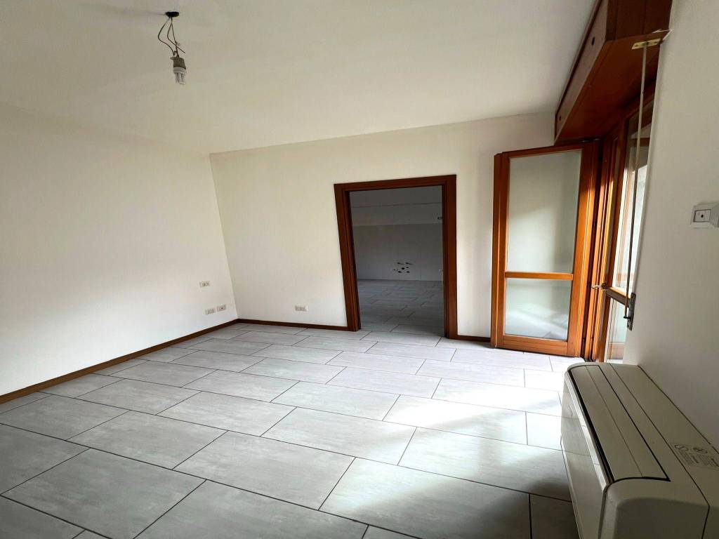 appartamento in affitto a Senago