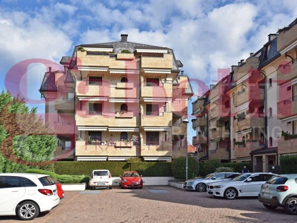 appartamento in affitto a Senago