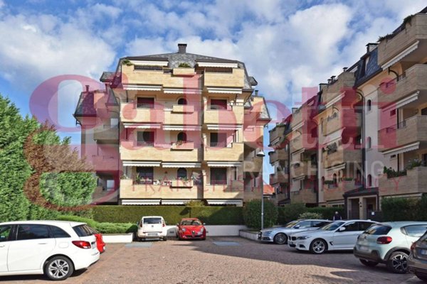 appartamento in affitto a Senago