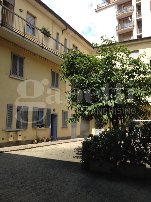 appartamento in affitto a Senago