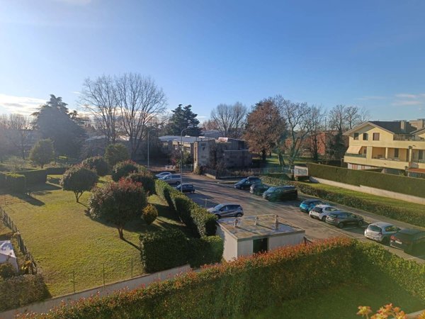 appartamento in affitto a Senago