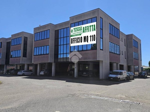 ufficio in affitto a Senago