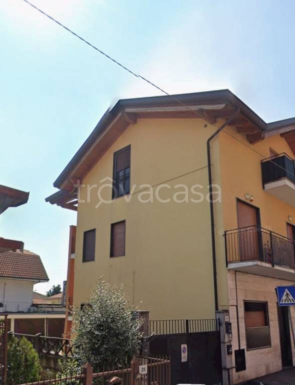 appartamento in affitto a Senago