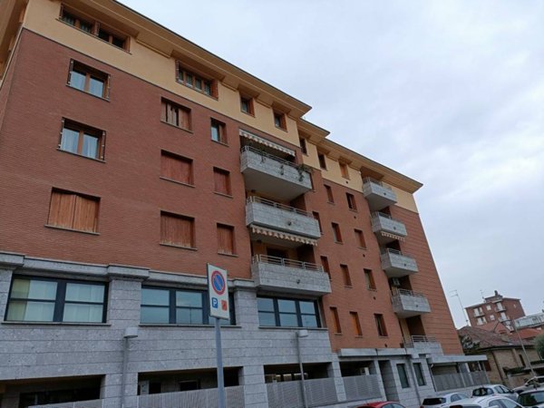 appartamento in affitto a Senago