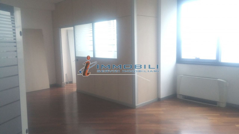 ufficio in affitto a Sesto San Giovanni