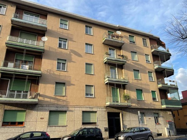appartamento in affitto a Sesto San Giovanni in zona Rondò/Torretta