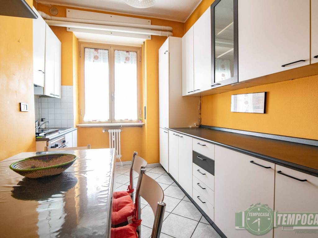 appartamento in affitto a Sesto San Giovanni in zona Rondinella