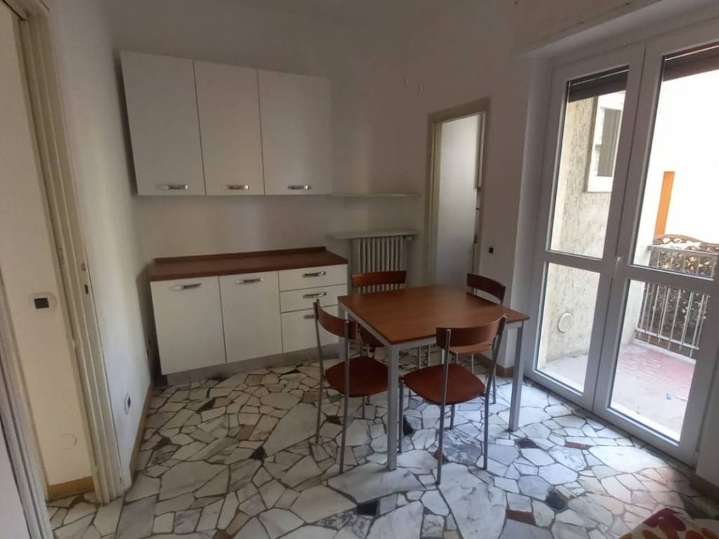 appartamento in affitto a Sesto San Giovanni in zona Rondò/Torretta
