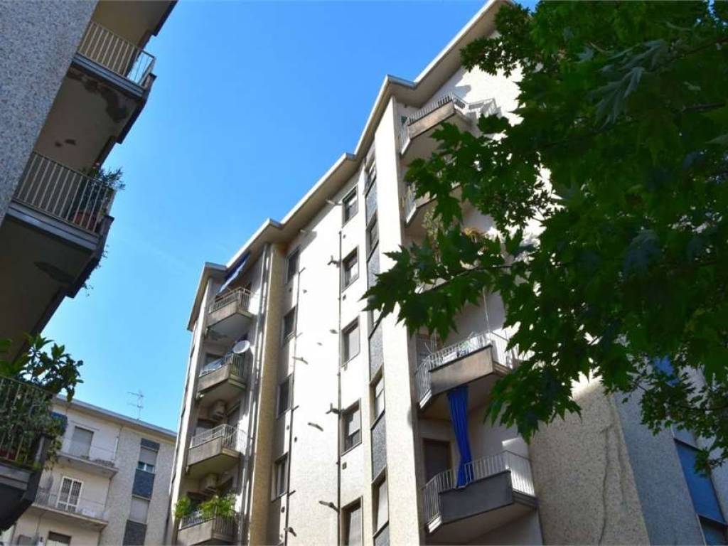 appartamento in affitto a Sesto San Giovanni in zona Rondò/Torretta