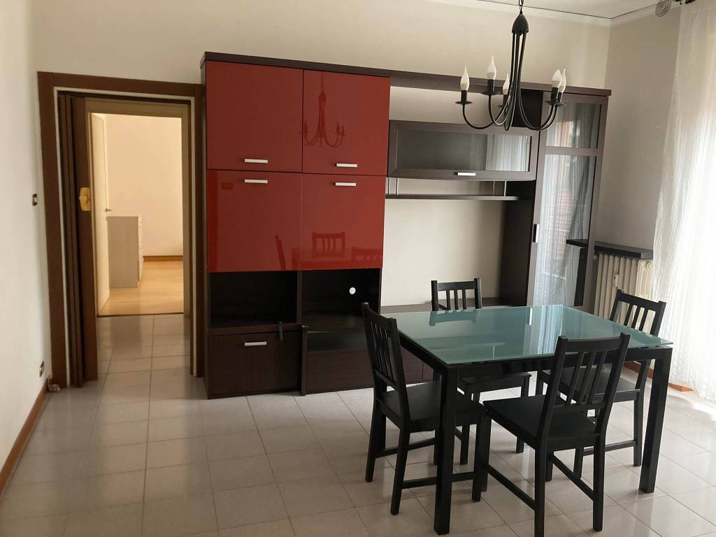 appartamento in affitto a Sesto San Giovanni in zona Rondinella