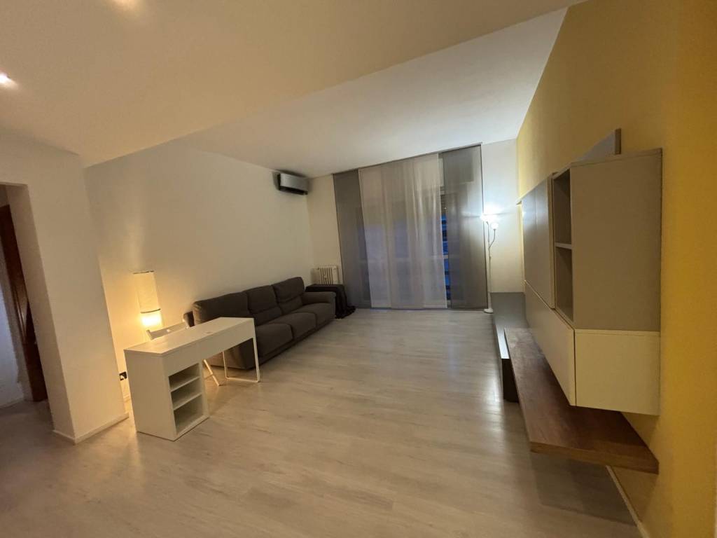 appartamento in affitto a Sesto San Giovanni in zona Cascina de' Gatti