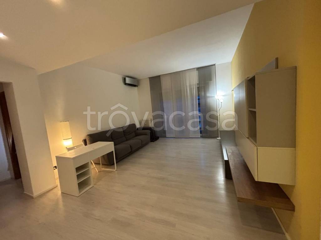 appartamento in affitto a Sesto San Giovanni in zona Cascina de' Gatti