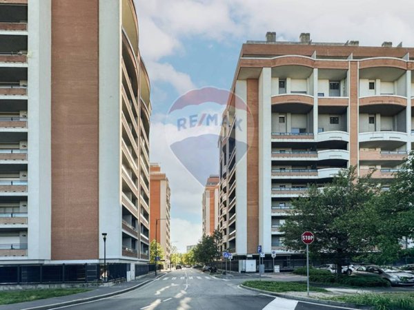 appartamento in affitto a Sesto San Giovanni in zona Pelucca/Villaggio Falck