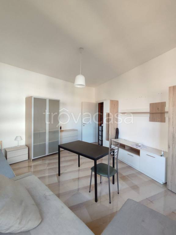 appartamento in affitto a Sesto San Giovanni in zona Rondò/Torretta