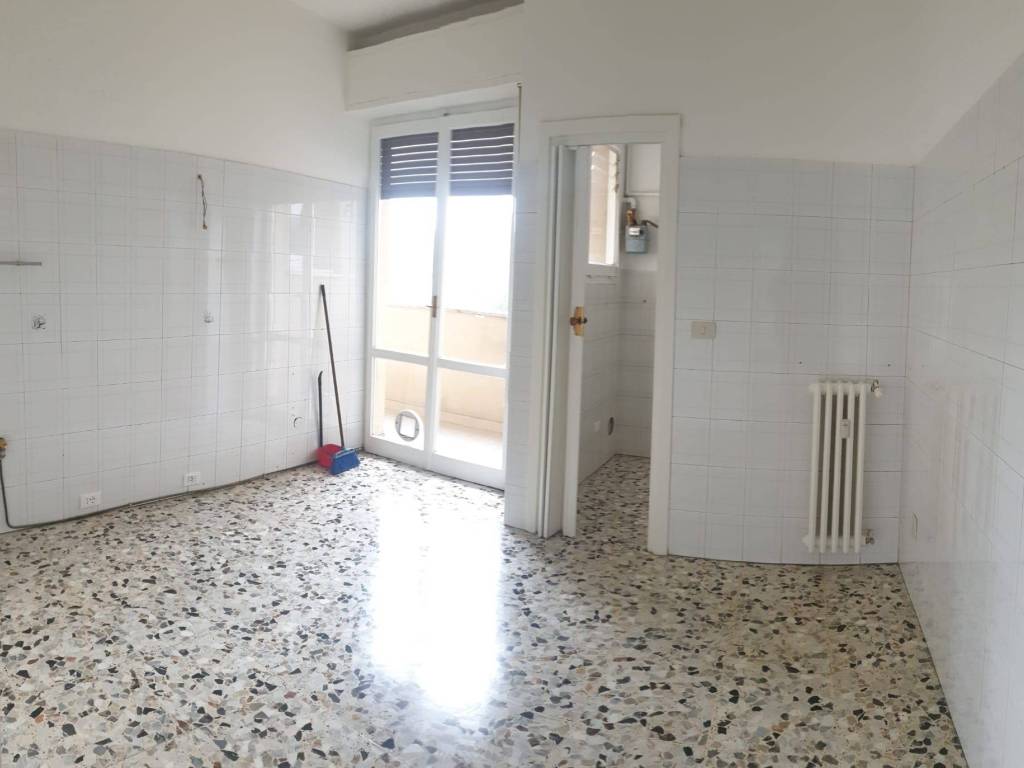 appartamento in affitto a Sesto San Giovanni in zona Rondinella