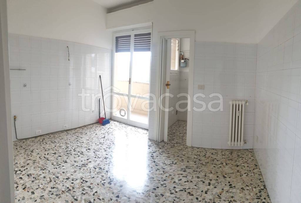 appartamento in affitto a Sesto San Giovanni in zona Rondinella