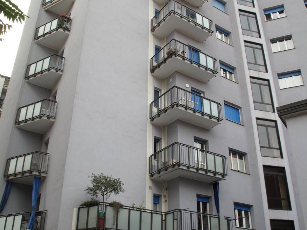 appartamento in affitto a Sesto San Giovanni in zona Rondinella