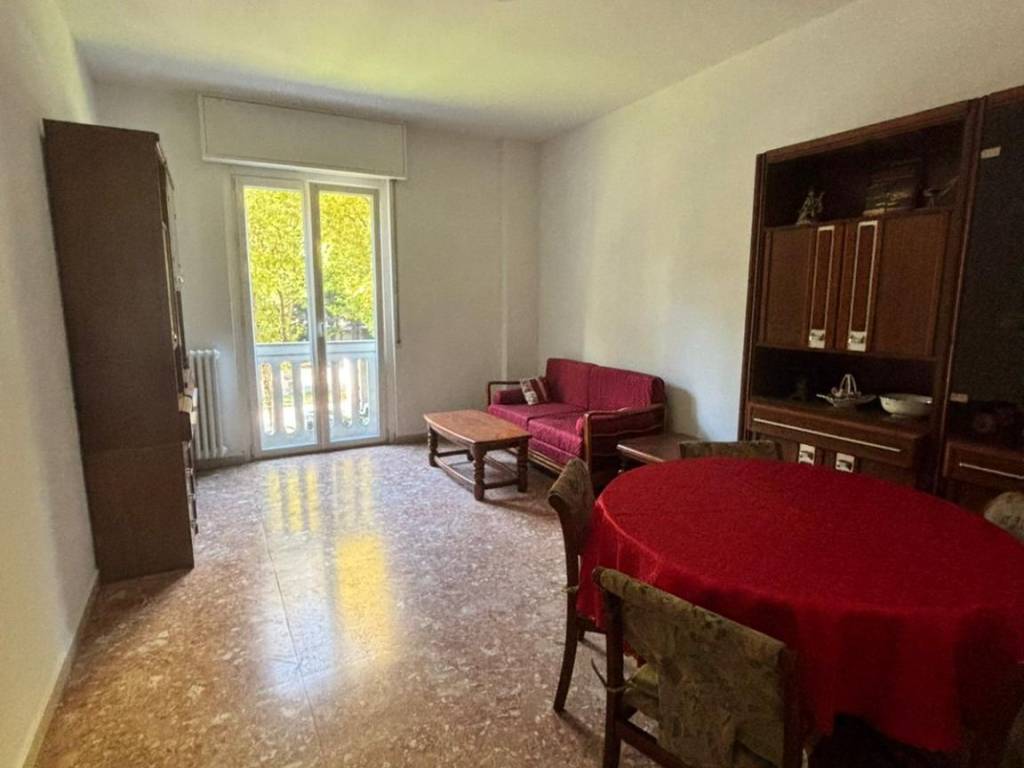 appartamento in affitto a Sesto San Giovanni in zona Pelucca/Villaggio Falck