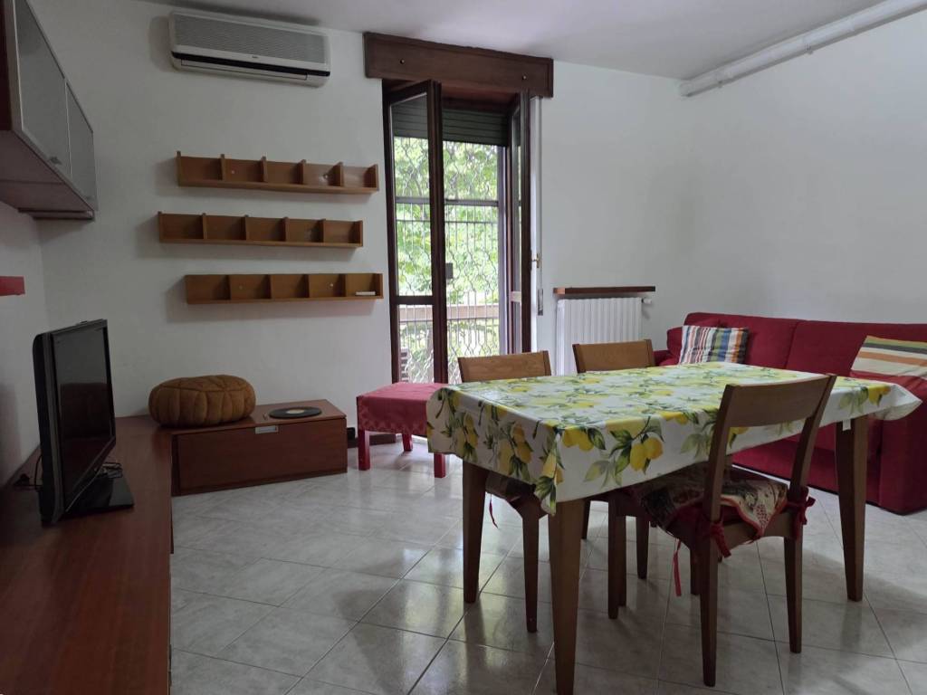 appartamento in affitto a Sesto San Giovanni in zona Pelucca/Villaggio Falck