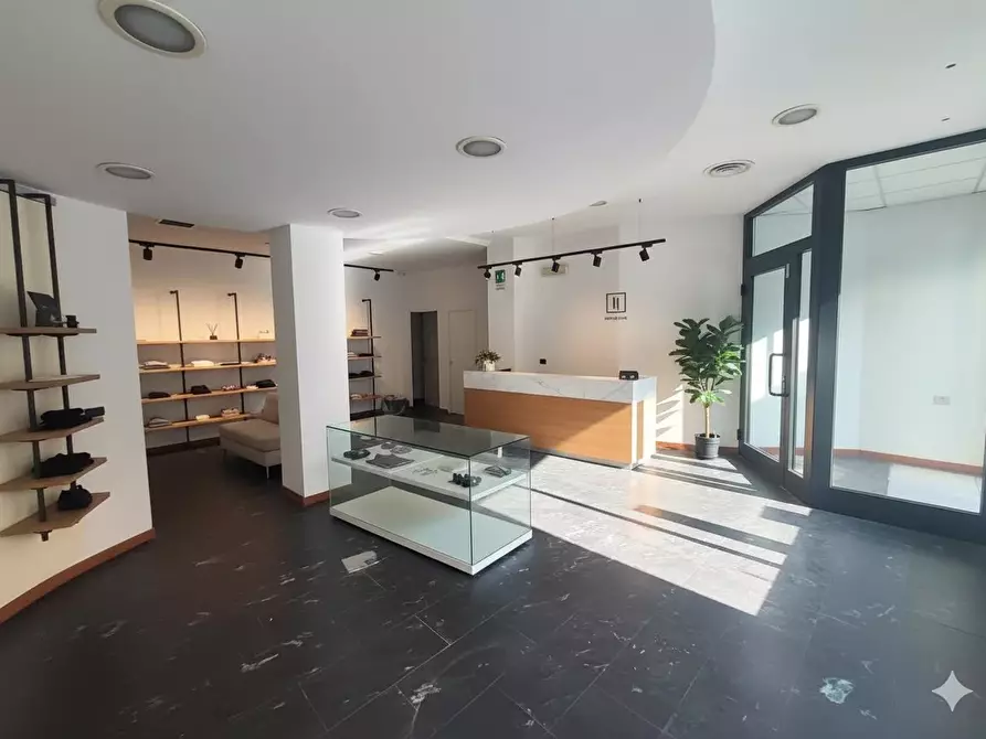 ufficio in affitto a Sesto San Giovanni in zona Rondò/Torretta